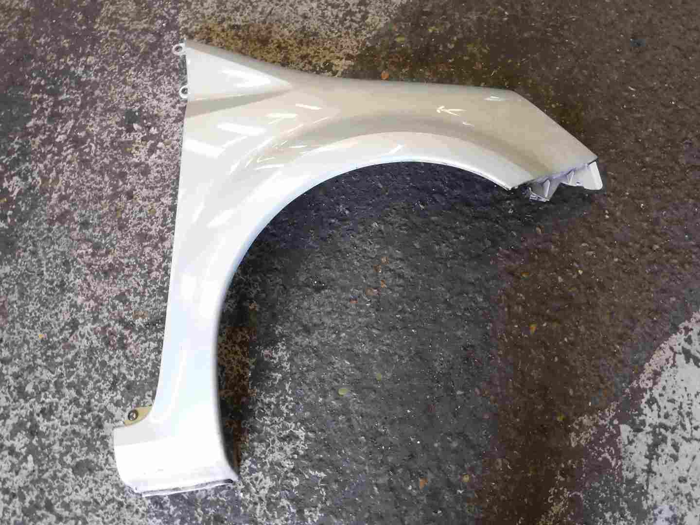 Renault Modus 2004-2008 Drivers OS Wing Silver 632
