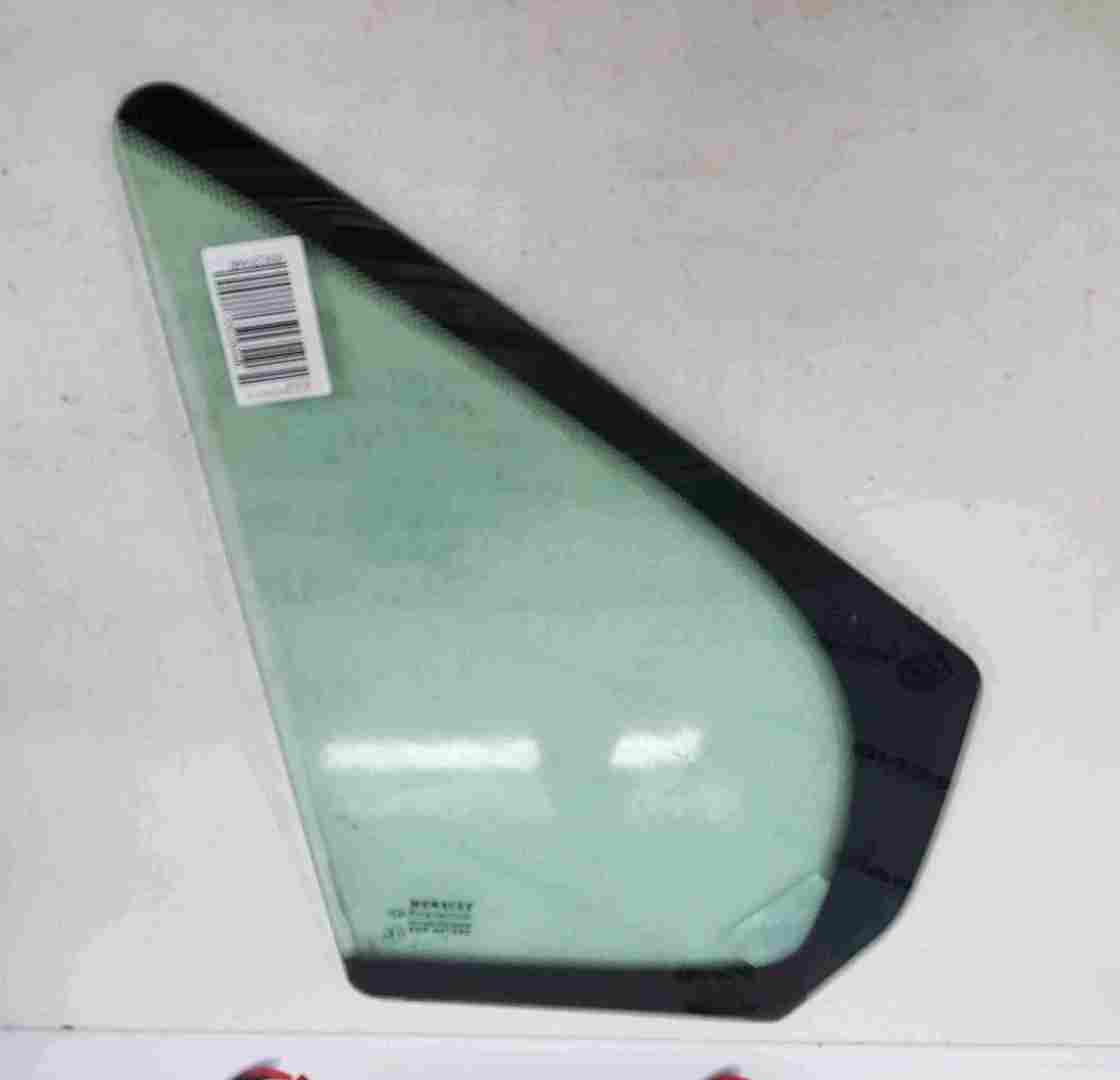 Thumb 3 Renault Modus 2004-2008 Drivers OSF Front Window Glass Quarter Small