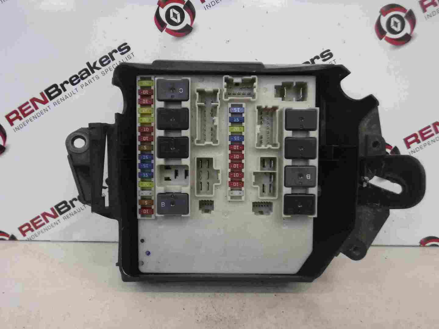 Renault Modus 2004-2008 Engine Fuse Box UPC Unit