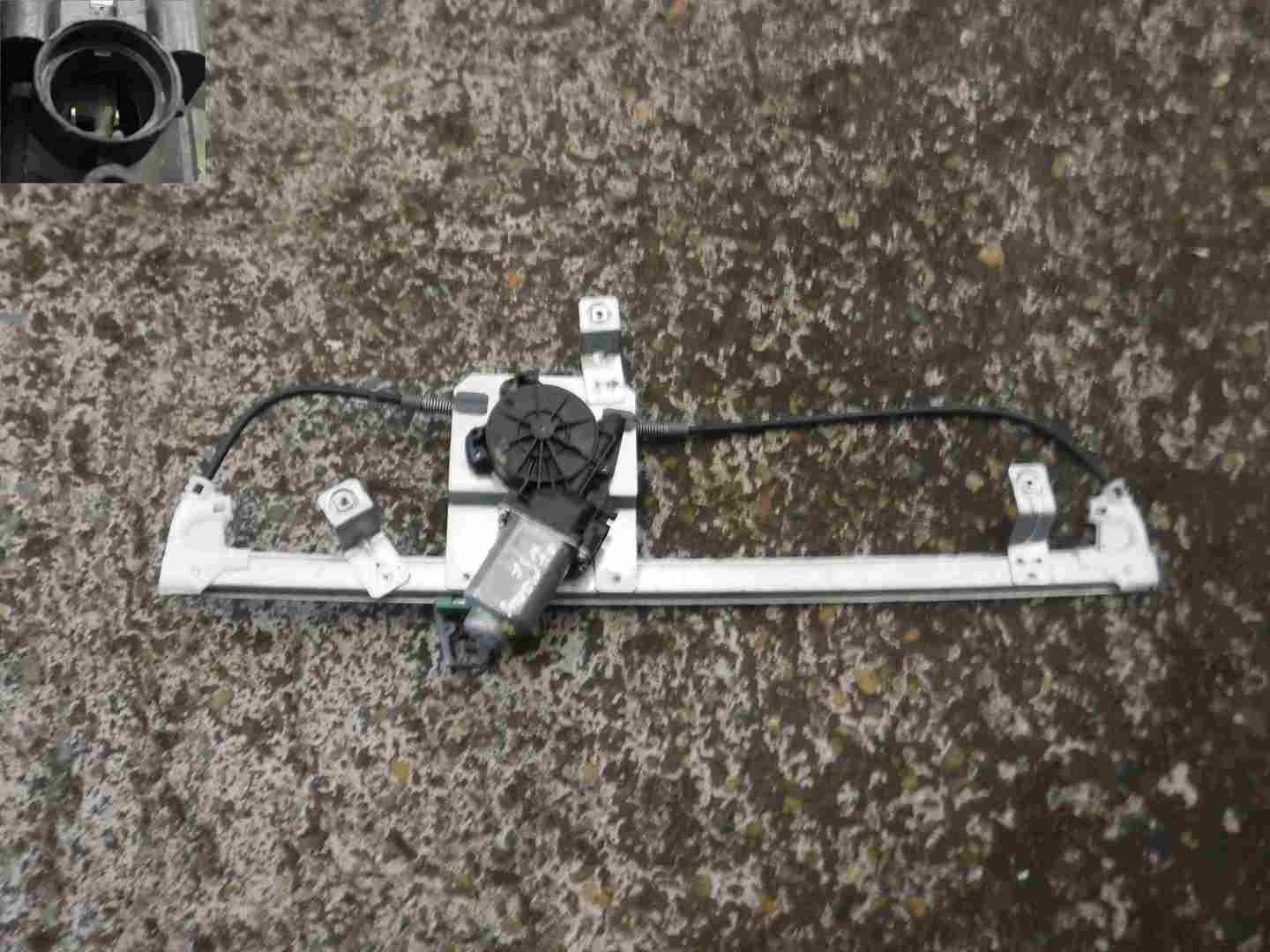 Renault Modus 2004-2008 Passenger NSF Front Window Motor Regulator AM 2 pin