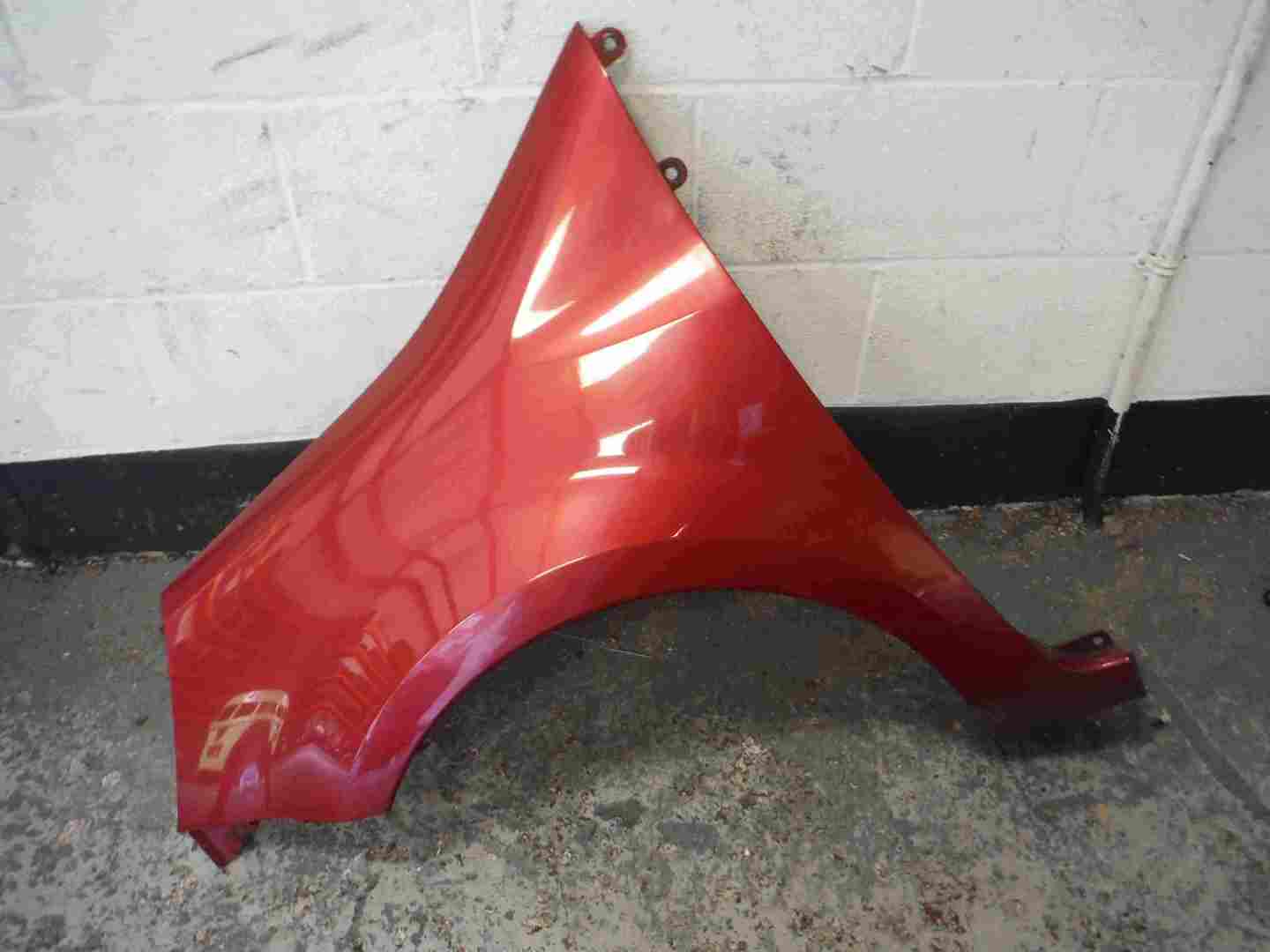 Renault Modus 2004-2008 Passenger NSF Front Wing Red TEB76