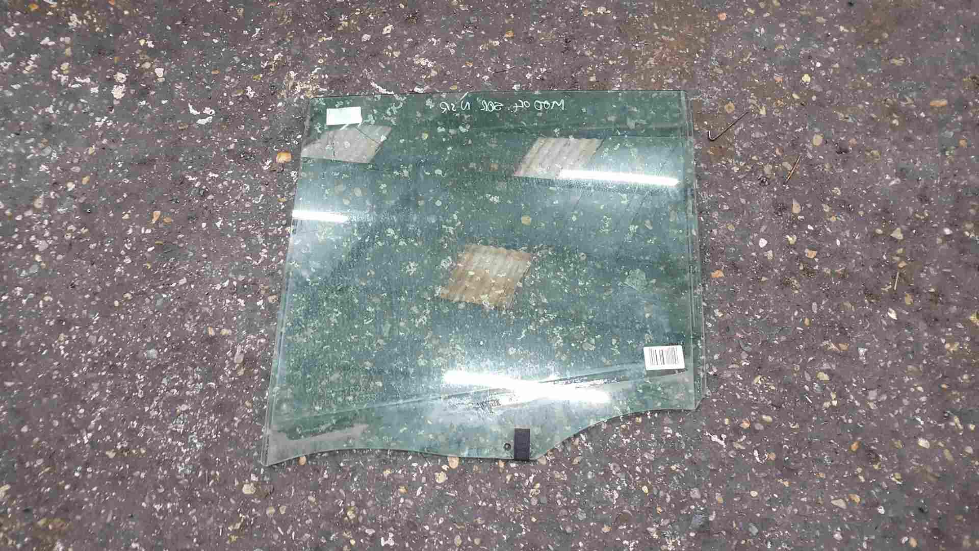 Thumb 2 Renault Modus 2004-2008 Passenger NSR Rear Window Glass