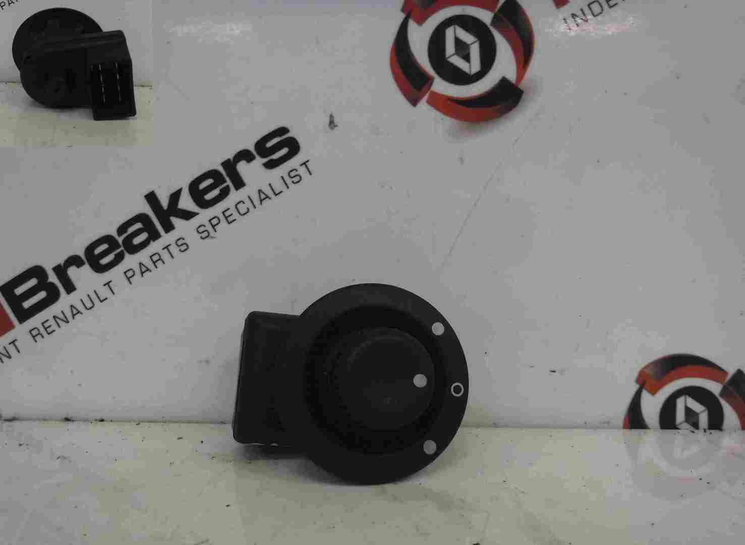 Renault Modus 2004-2008 Wing Mirror Adjuster Switch 8200002442