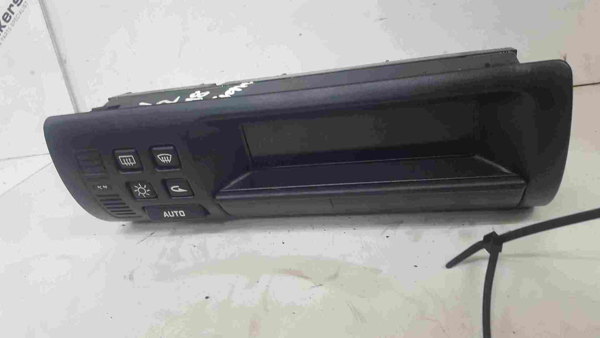 Thumb 3 Renault Safrane 1996-2000 Climatre Control Heater Controls Panel 7700839685