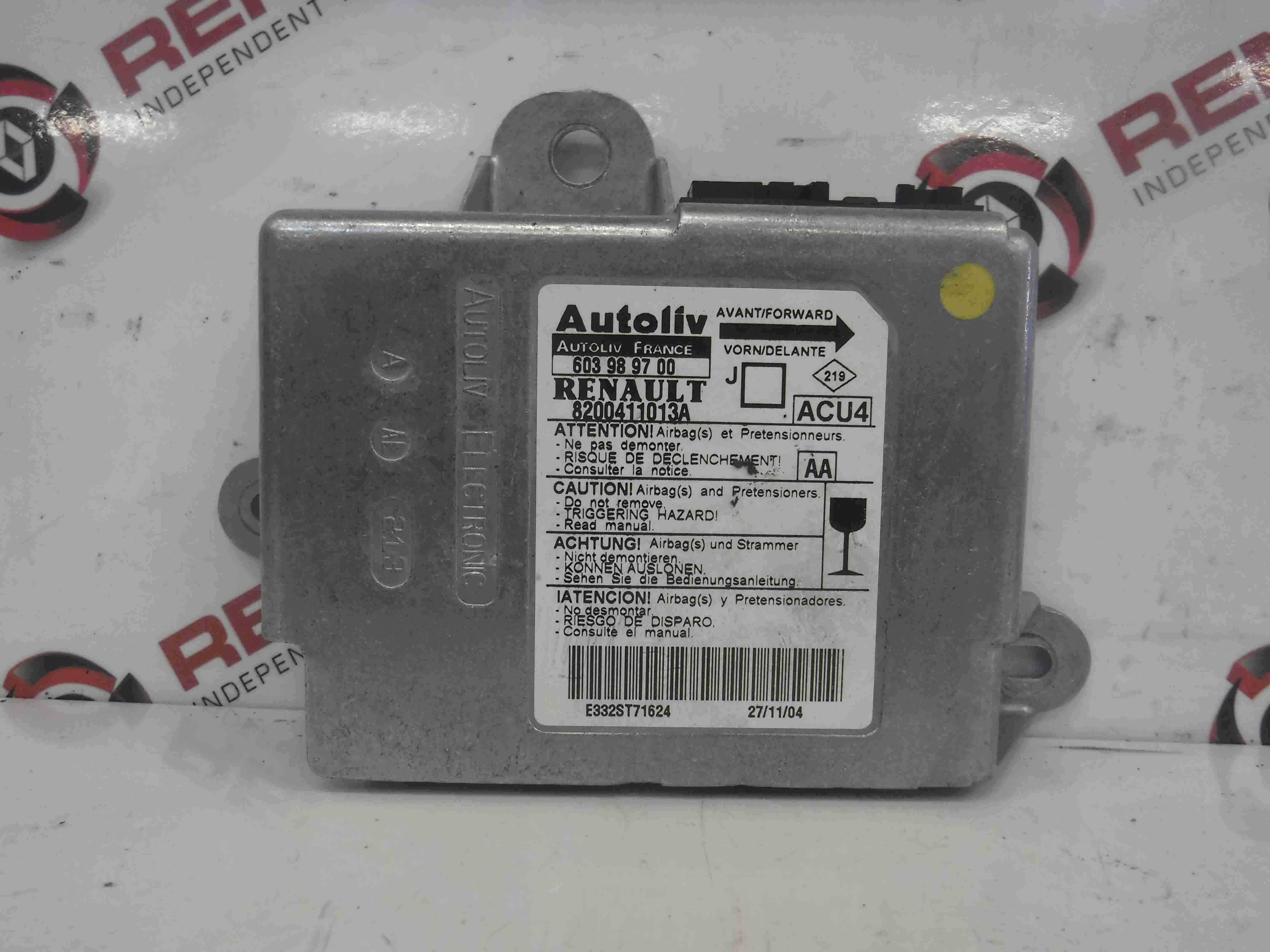 Renault Scenic 2003-2009 Airbag ECU Computer Module 8200411013