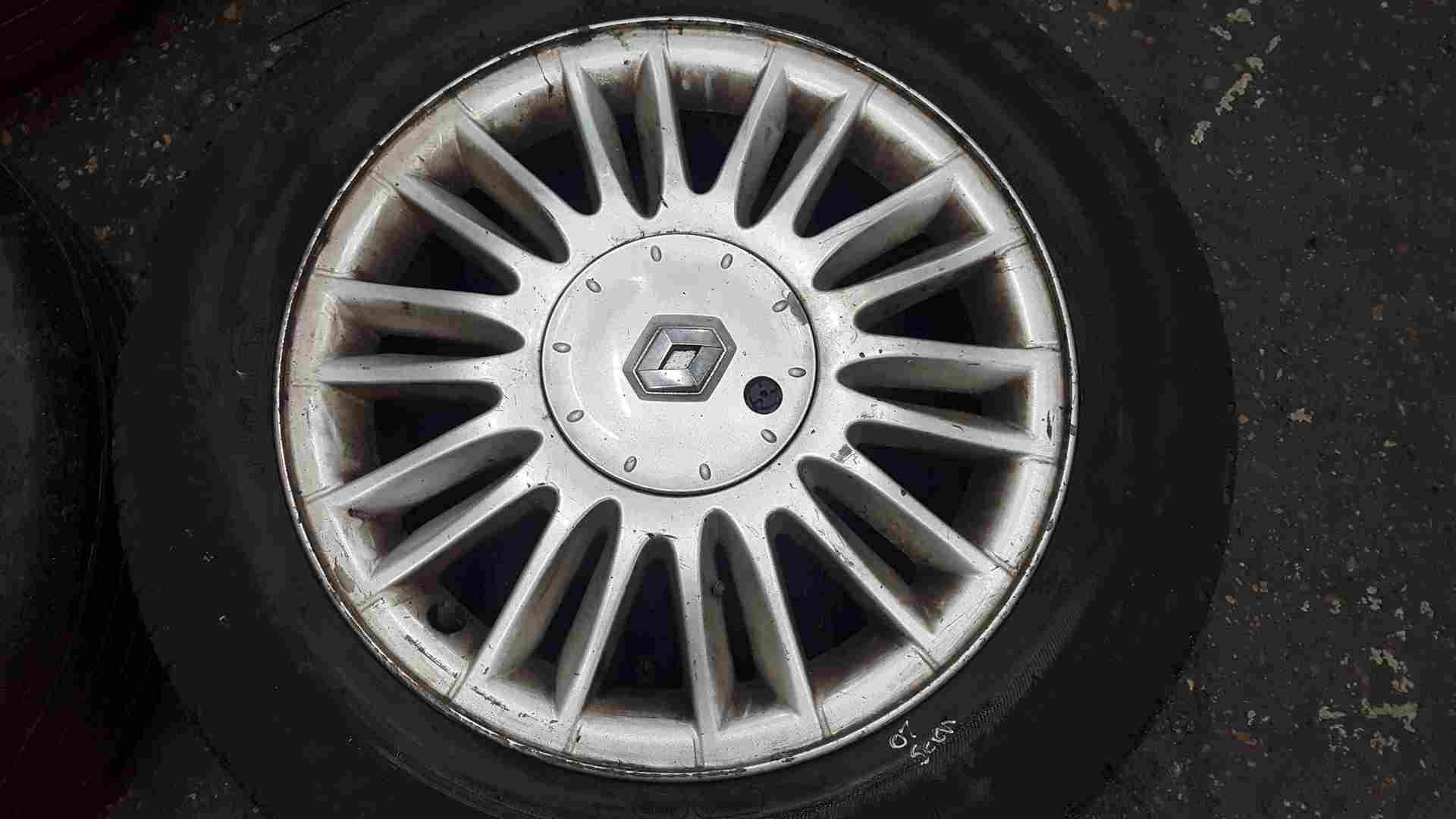 Thumb 3 Renault Scenic 2003-2009 Curacao Alloy Wheels Set X4 16inch 8200508092