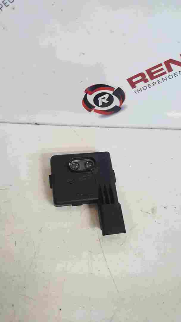 Thumb 3 Renault Scenic 2003-2009 Drivers OSF Front Keyless Entry Handle Sensor