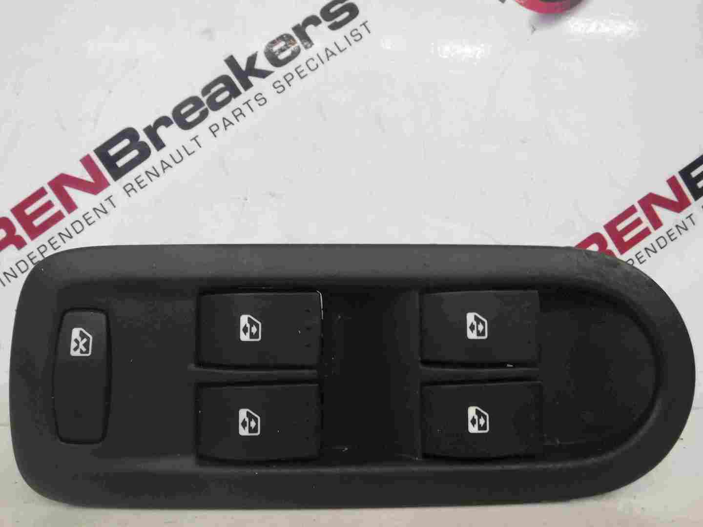 Renault Scenic 2003-2009 Drivers OSF Front Window Switch Panel 8200160603