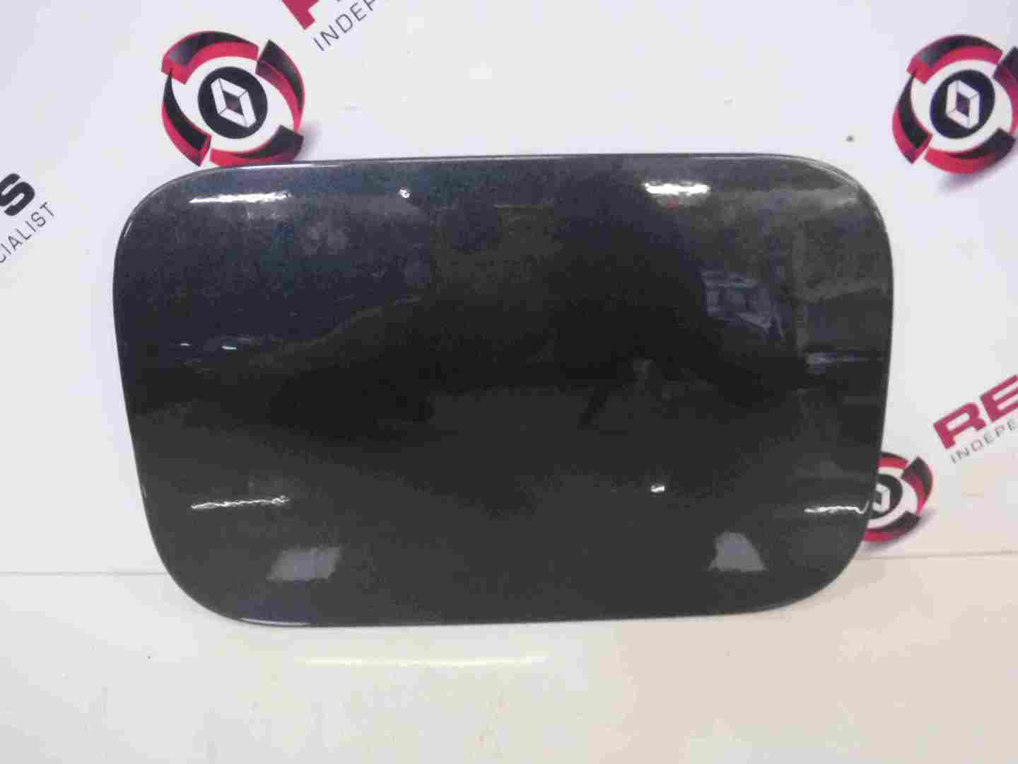 Renault Scenic 2003-2009 Fuel Flap Cover Grey TEB66 8200228509
