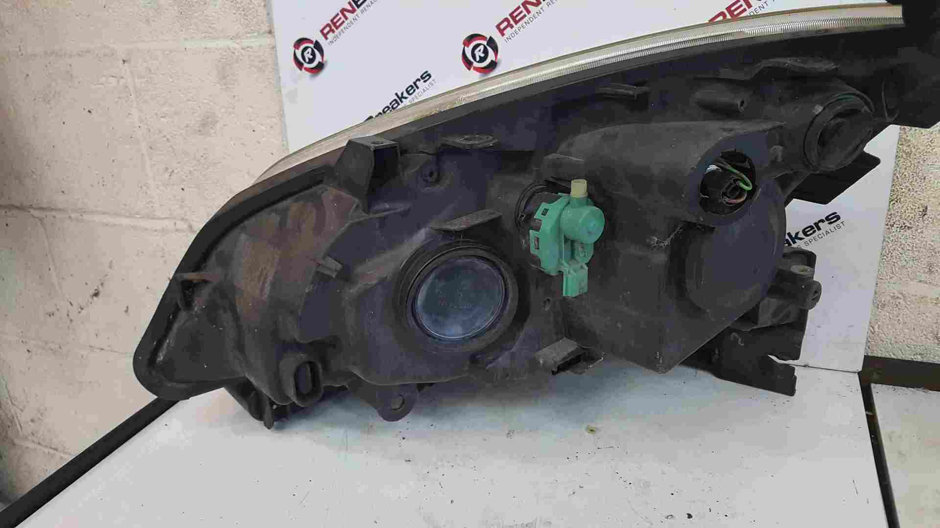 Thumb 3 Renault Scenic 2006-2009 Drivers OSF Front Headlight Slightly Cloudy