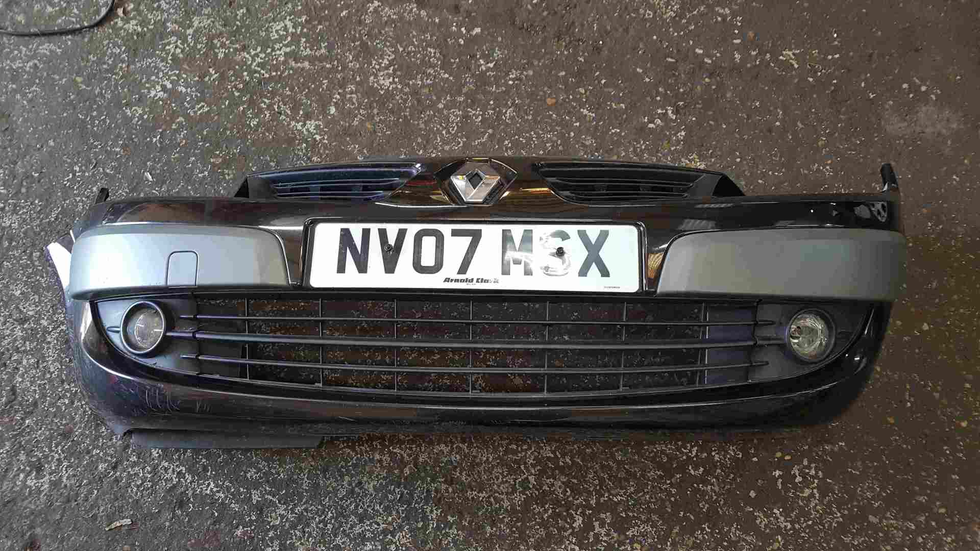 Thumb 4 Renault Scenic 2006-2009 Front Bumper Black 676 FACELIFT