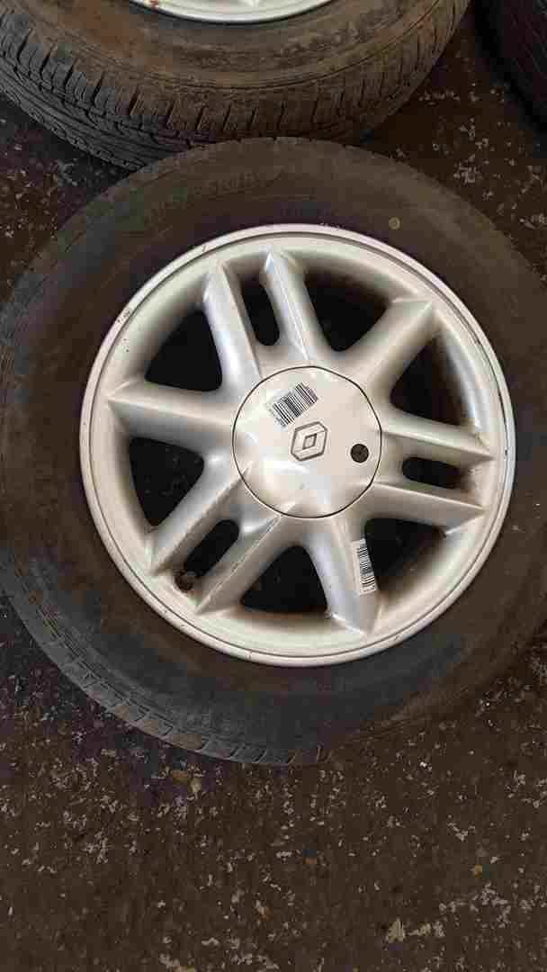 Thumb 2 Renault Scenic MK1 1999-2003 Lynx Alloy Wheels Set 15inch 4/5