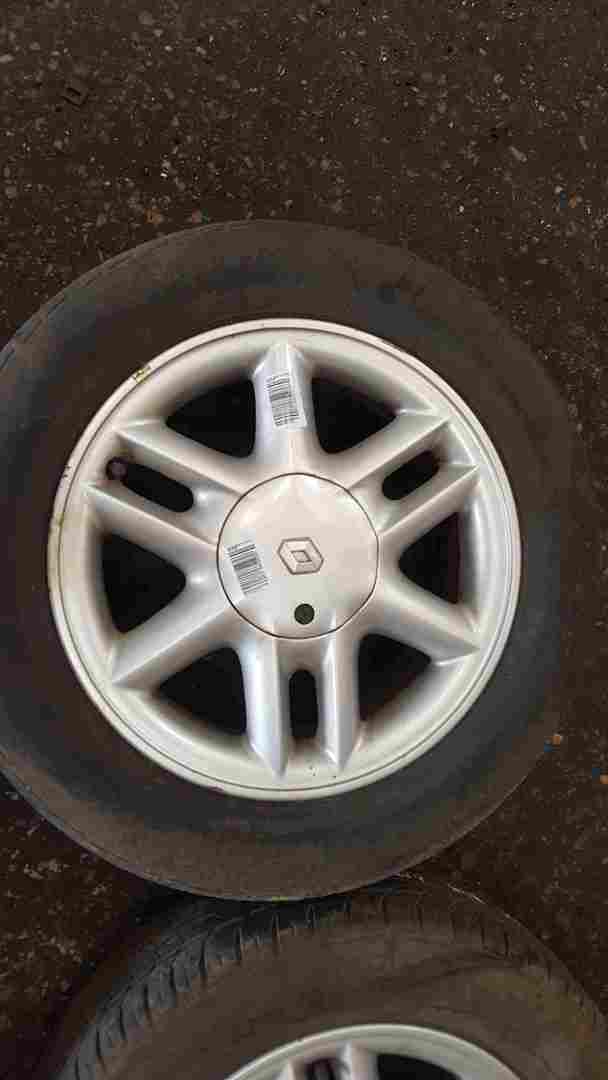Thumb 9 Renault Scenic MK1 1999-2003 Lynx Alloy Wheels Set 15inch 4/5