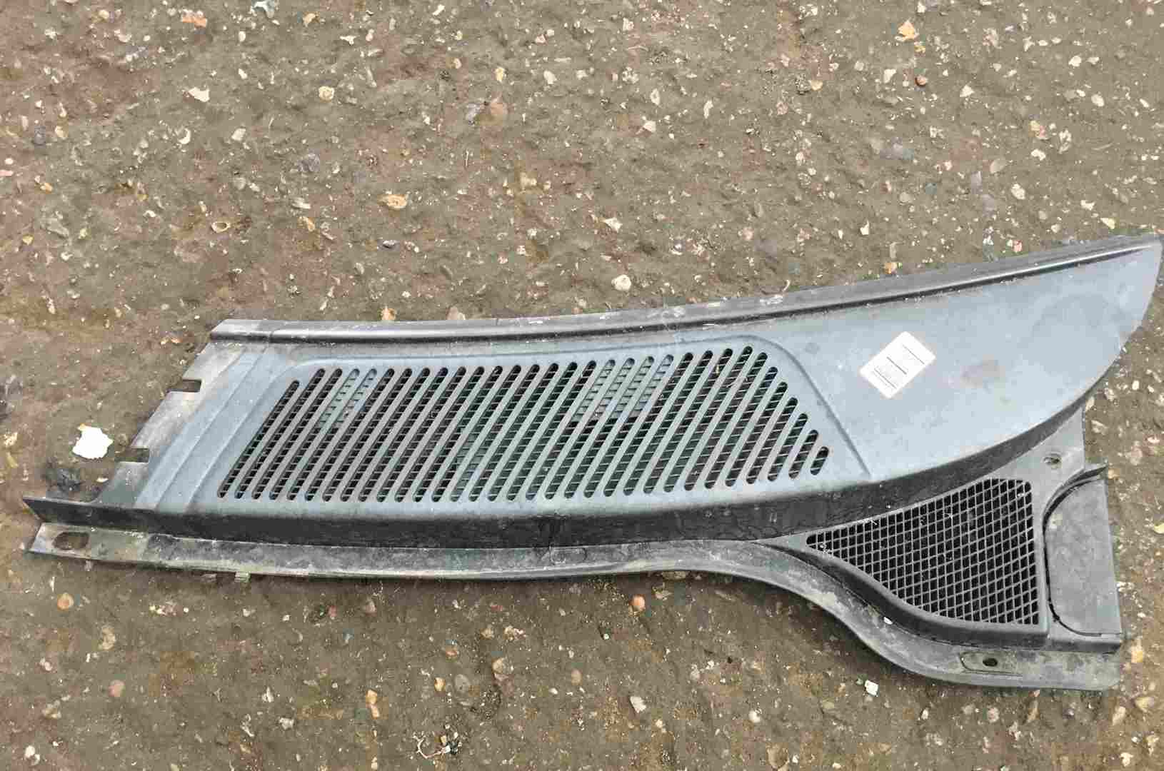 Renault Scenic MK1 1999-2003 Passenger NSF Front Scuttle Panel Plastic