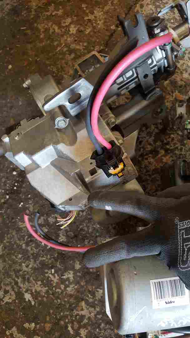 Thumb 4 Renault Scenic MK2 2003-2009 Steering Column NSKEA9CEC058