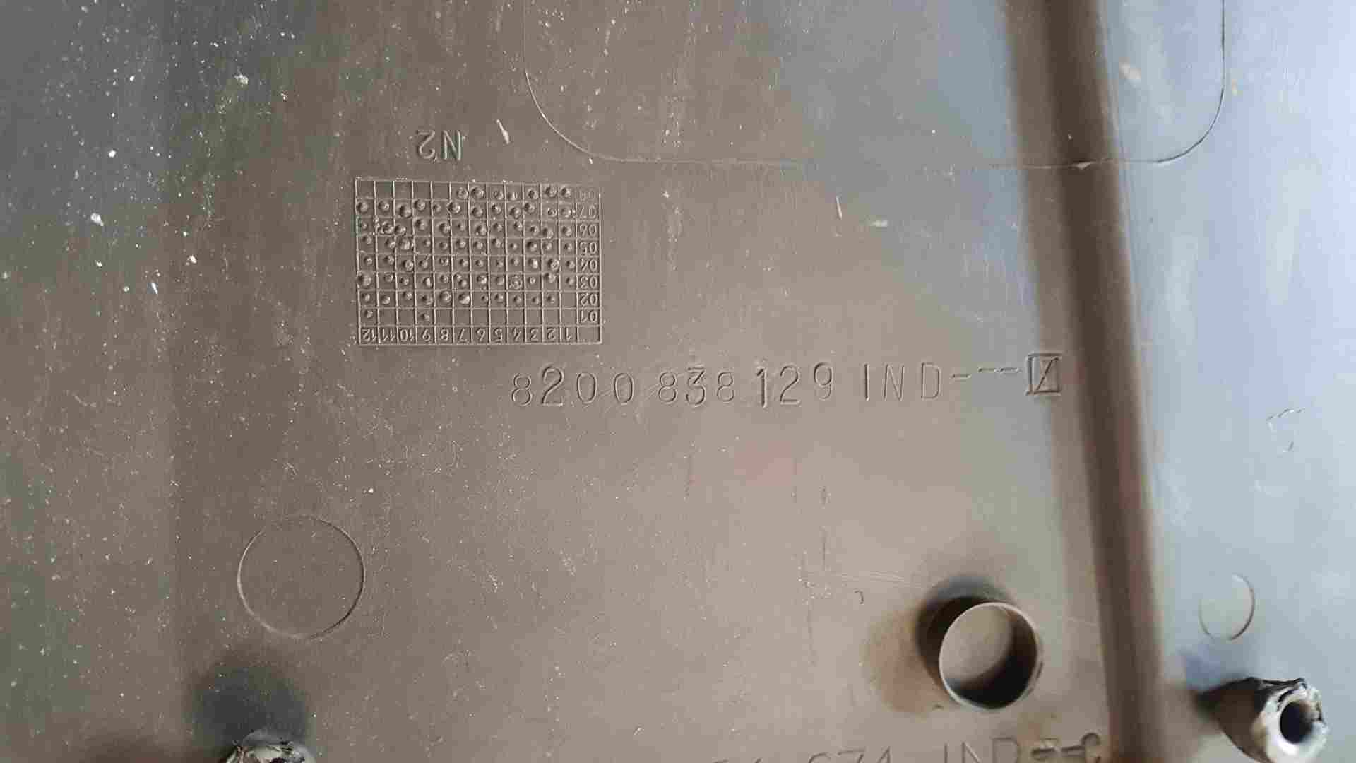 Thumb 2 Renault Scenic MK2 2006-2009 1.5 DCI Engine Cover Plastic 8200838129