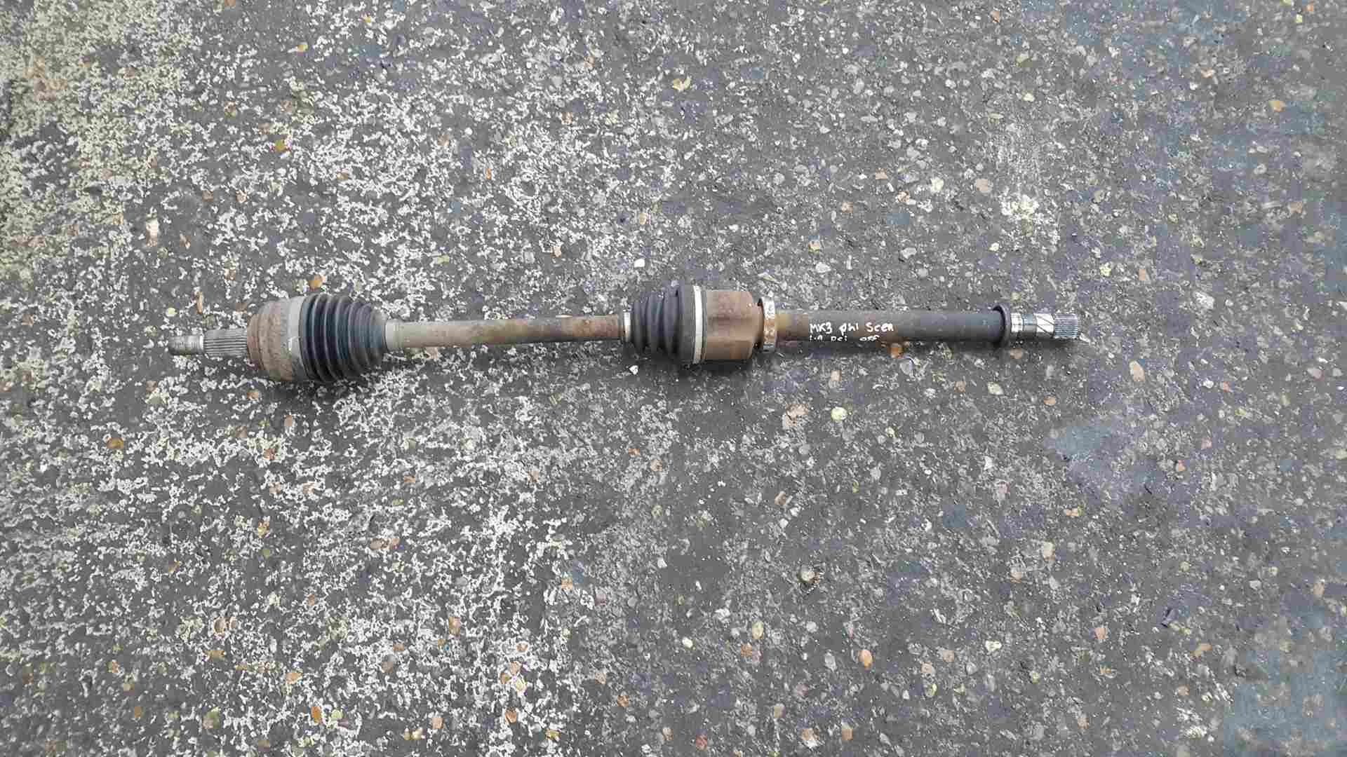 Renault Megane MK3 2009-2013 1.9 DCI Drivers OSF Front Driveshaft