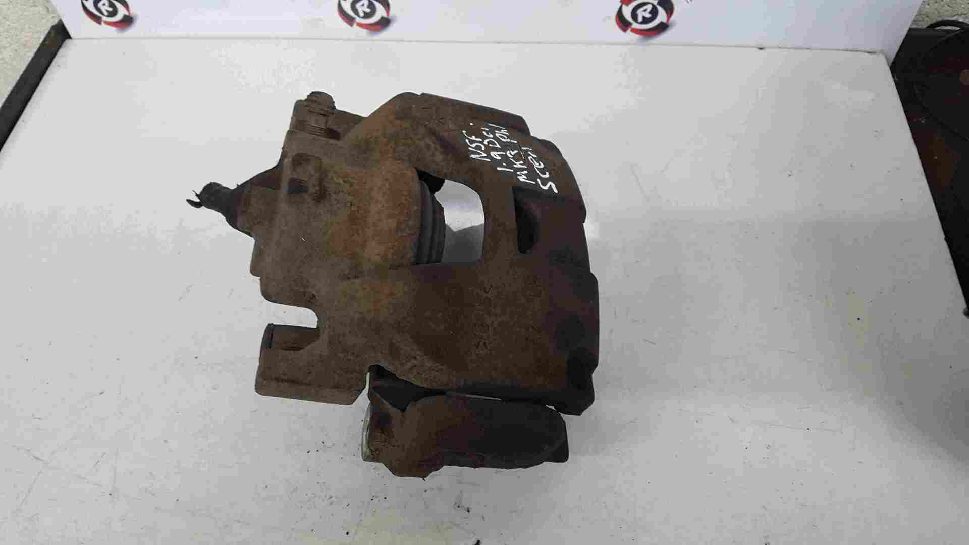 Thumb 3 Renault Scenic MK3 2009-2013 1.9 DCi Passenger NSF Front Brake Caliper 368