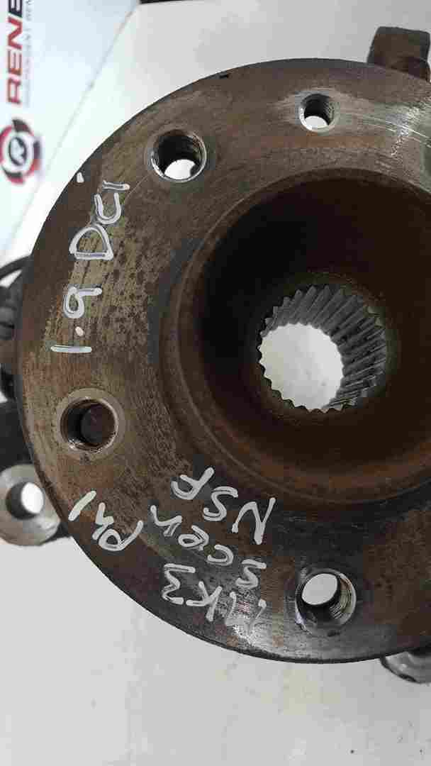 Renault Scenic MK3 2009-2013 1.9 DCi Passenger NSF Front Wheel Hub + Sensor