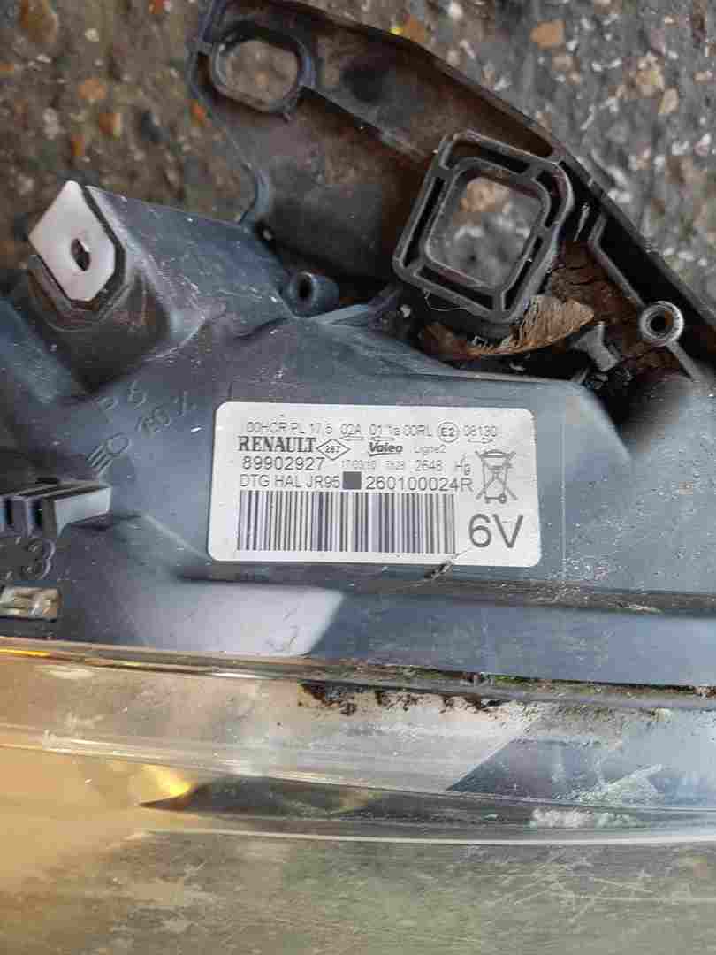 Thumb 3 Renault Scenic MK3 2009-2013 Drivers OSF Front Headlight Cloudy 260100024R
