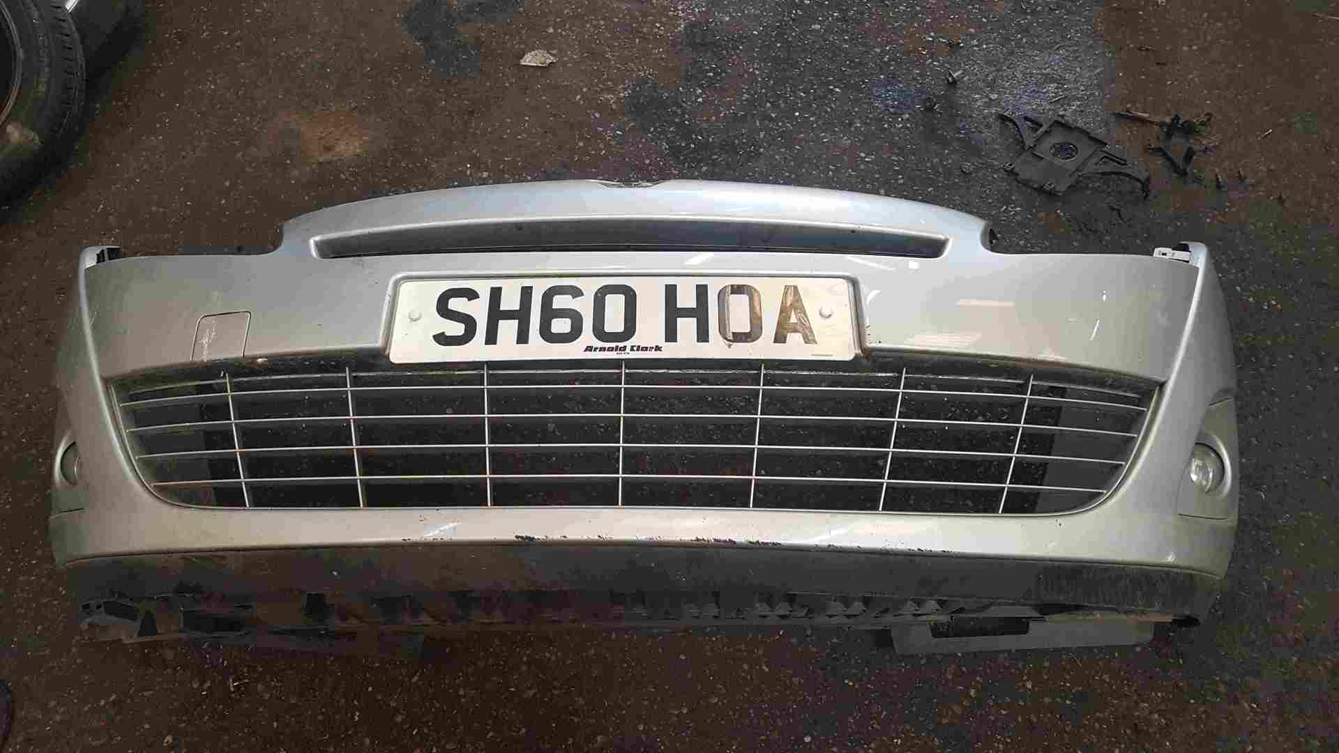 Thumb 4 Renault Scenic MK3 2009-2013 Front Bumper Silver TED69