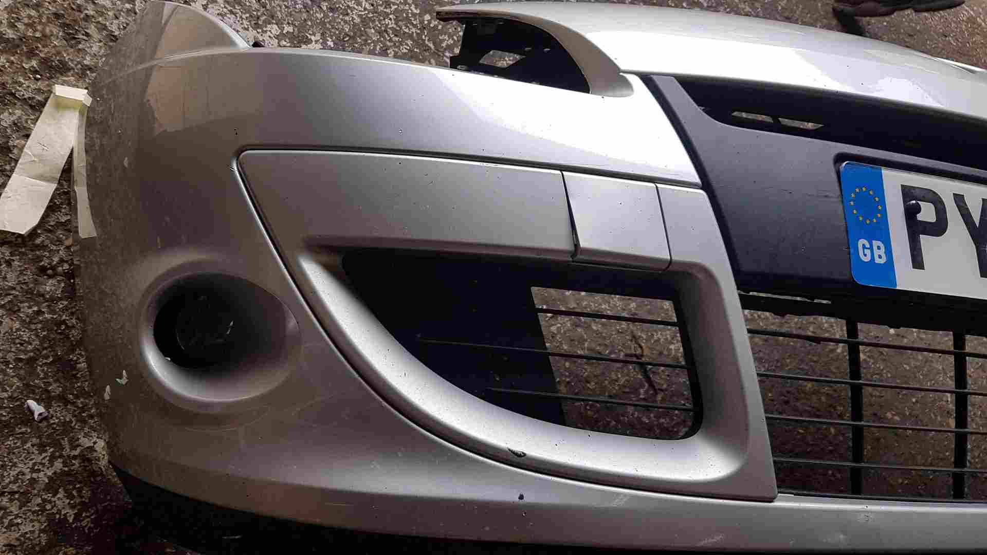 Thumb 2 Renault Scenic MK3 2009-2013 Front Bumper Silver Ted69