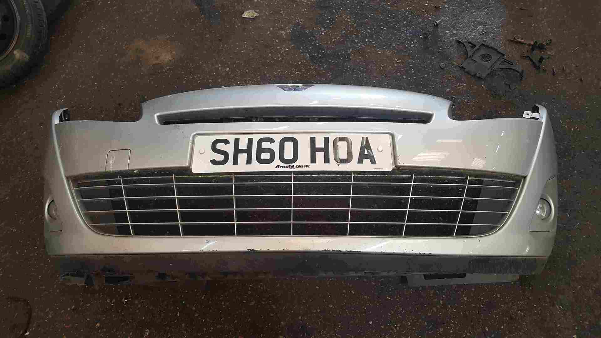 Renault Scenic MK3 2009-2013 Front Bumper Silver TED69