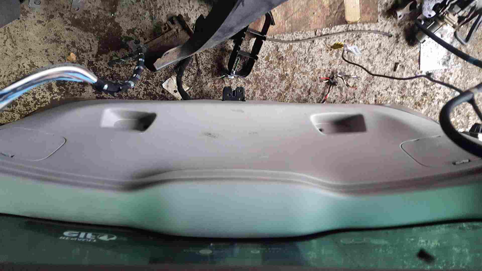 Thumb 2 Renault Scenic MK3 2009-2013 Rear Tailgate Boot Silver Ted69