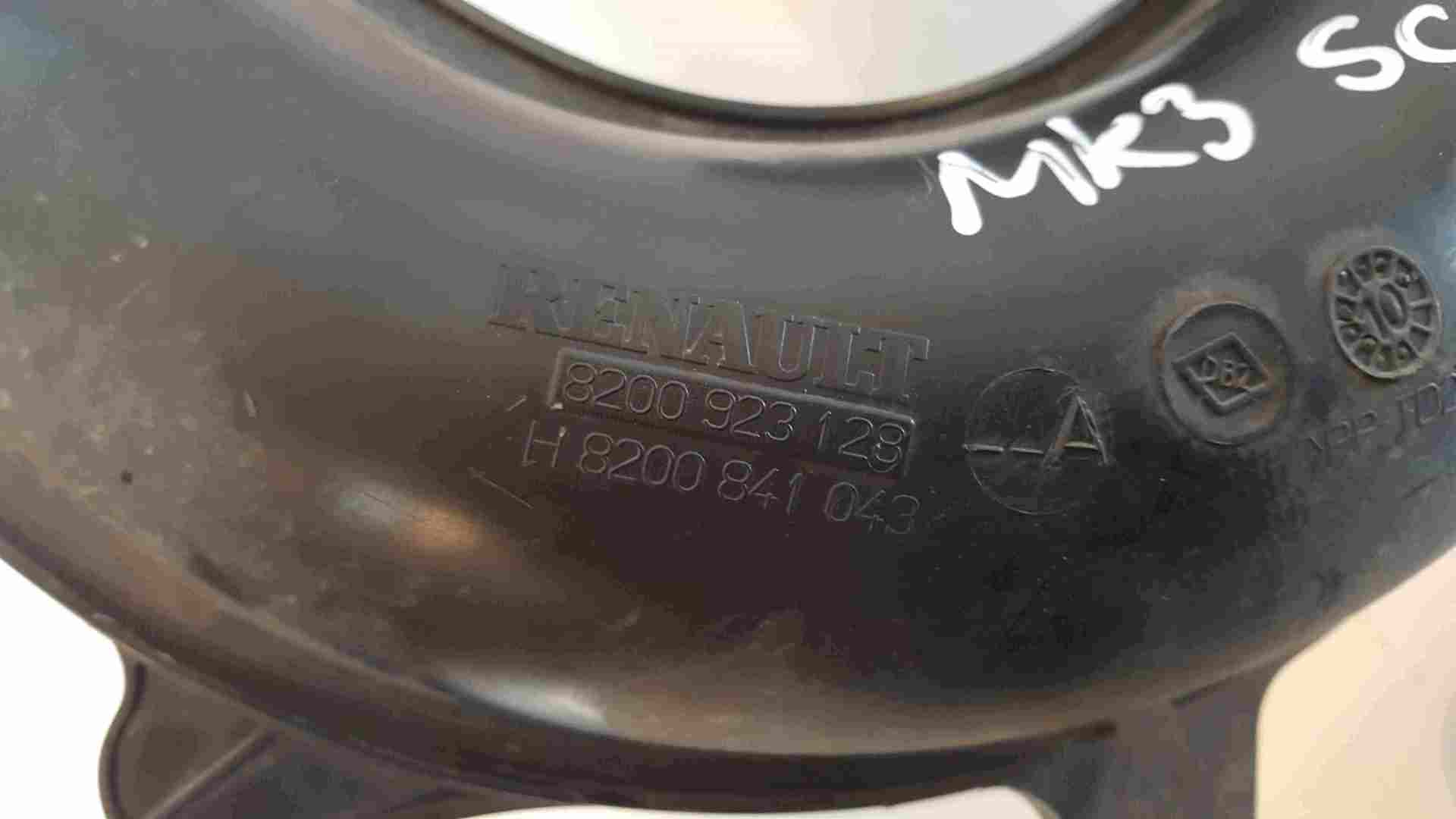 Thumb 2 Renault Scenic MK3 2009-2016 1.5 DCi Air Intake Inlet Pipe Hose 8200923128