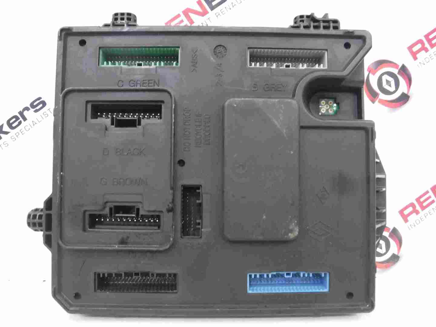 Renault Scenic MK3 2009-2016 1.5 dCi Engine Fuse Box UCH BCM 284B12041R