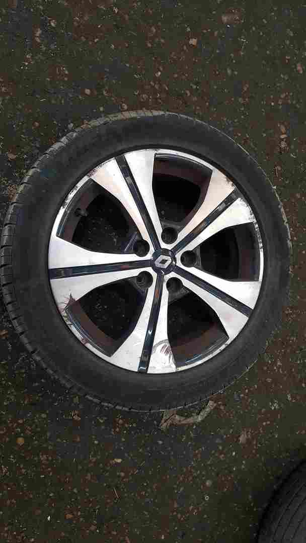 Thumb 4 Renault Scenic MK3 2009-2016 5 Spoke Alloy Wheel 17Inch 5Mm 3/5 403007582R