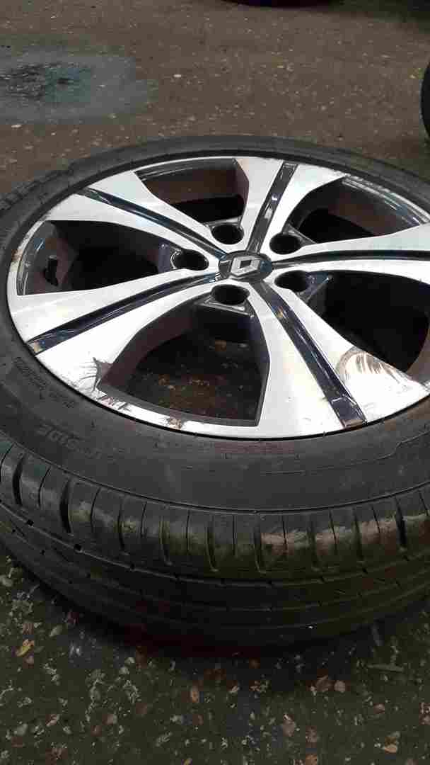 Thumb 3 Renault Scenic MK3 2009-2016 5 Spoke Alloy Wheel 17Inch 5Mm 3/5 403007582R