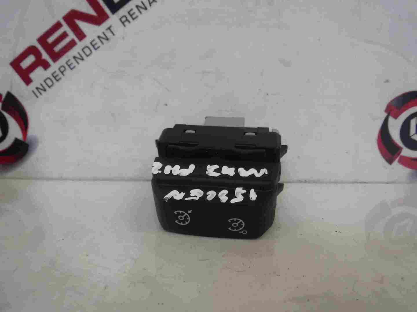Renault Megane + Scenic MK3 2009-2016 Cruise Control Button Switch 255500002r