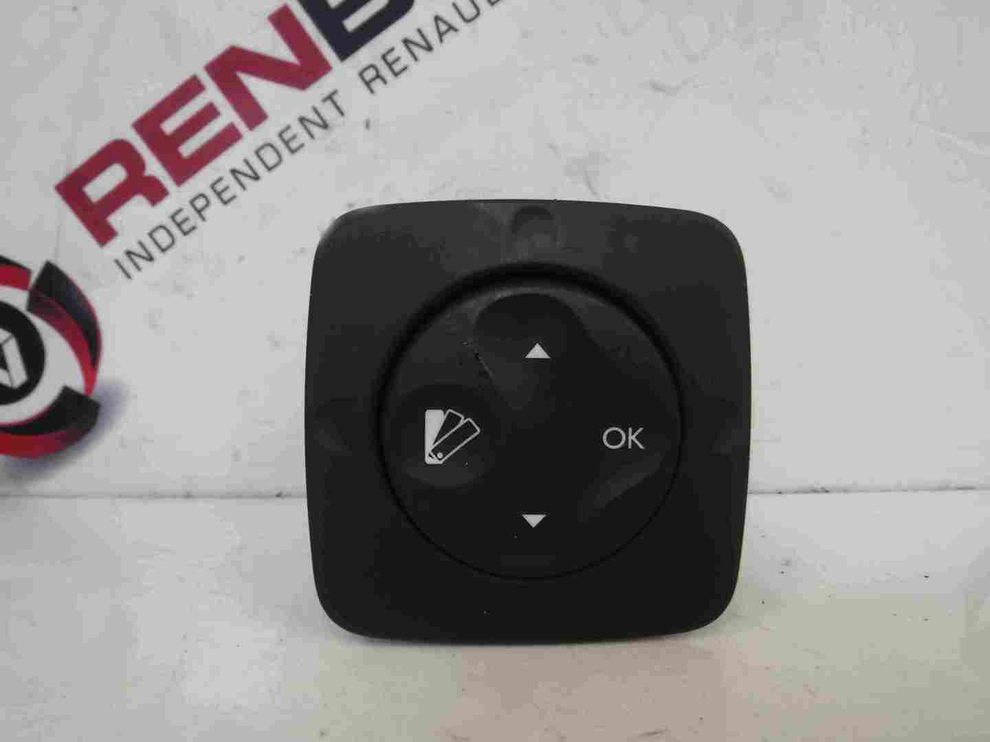 Renault Scenic MK3 2009-2016 Digital Switch Control Button 283950001R