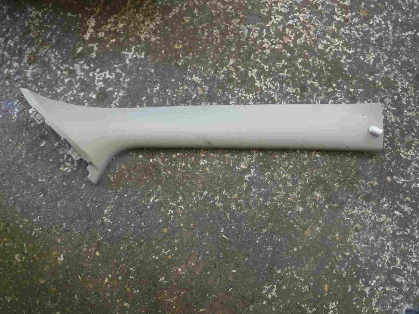 Renault Scenic MK3 2009-2016 Drivers OSF Front A Pillar 769110007R