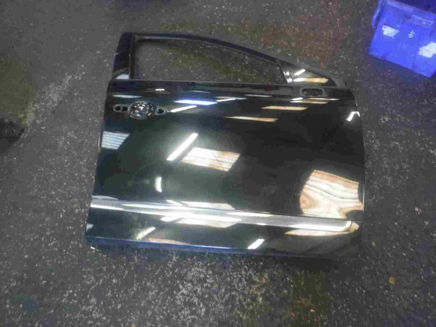 Renault Scenic MK3 2009-2016 Drivers OSF Front Door Black TEGNE