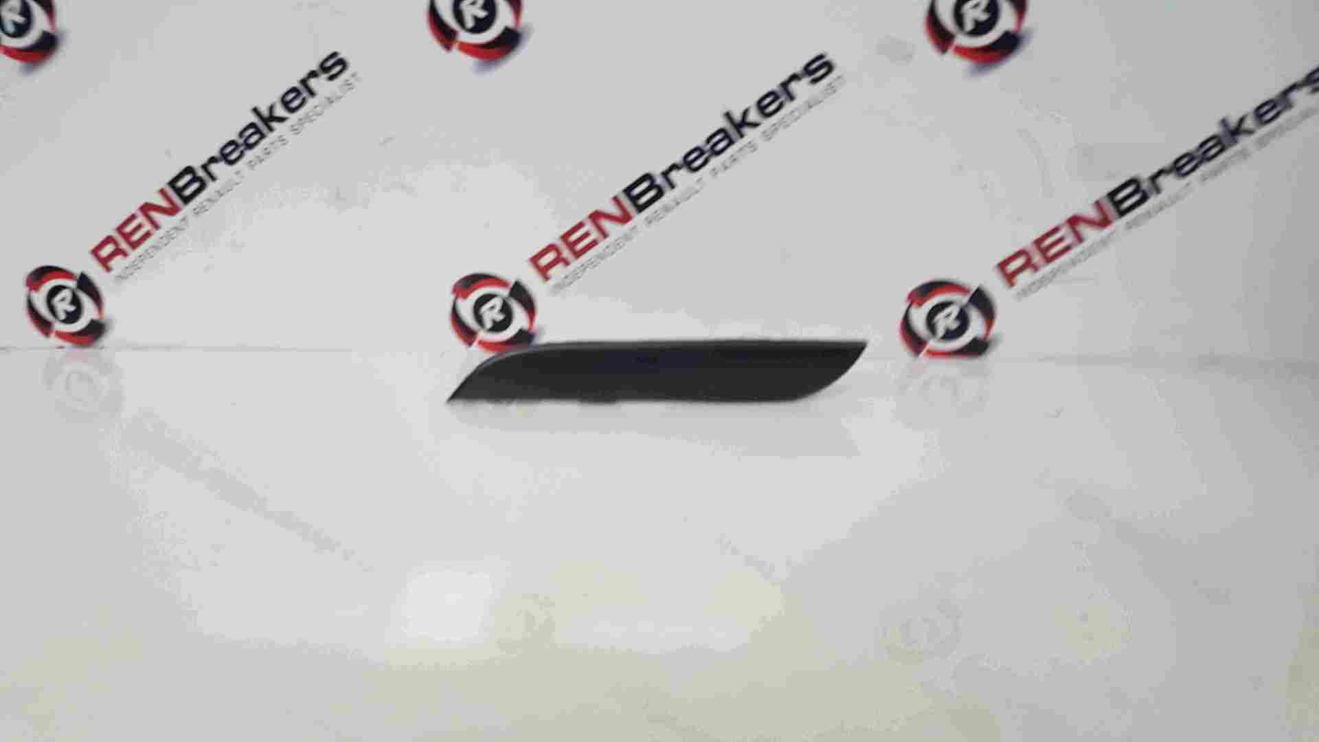 Thumb 3 Renault Scenic MK3 2009-2016 Drivers OSF Small Dashboard Insert Trim 684210035R