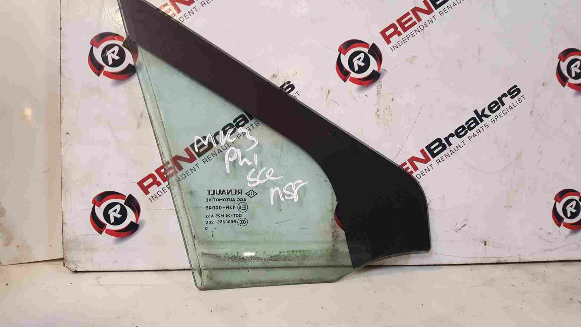Thumb 2 Renault Scenic MK3 2009-2016 Passaneger  NSF Front Window Glass
