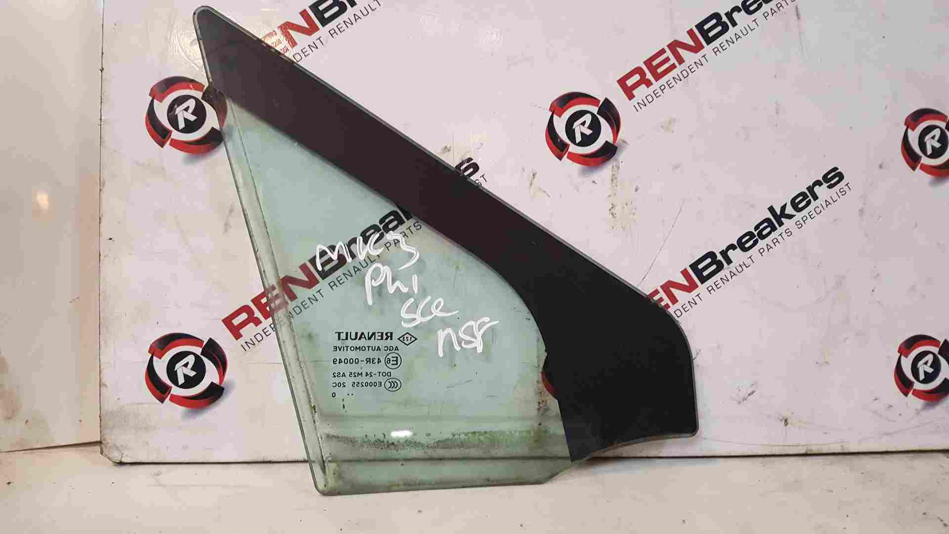 Renault Scenic MK3 2009-2016 Passaneger  NSF Front Window Glass