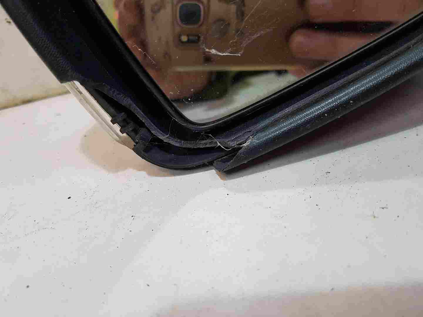 Thumb 4 Renault Scenic MK3 2009-2016 Passenger Ns Wing Mirror Ted11 Nsf cracked