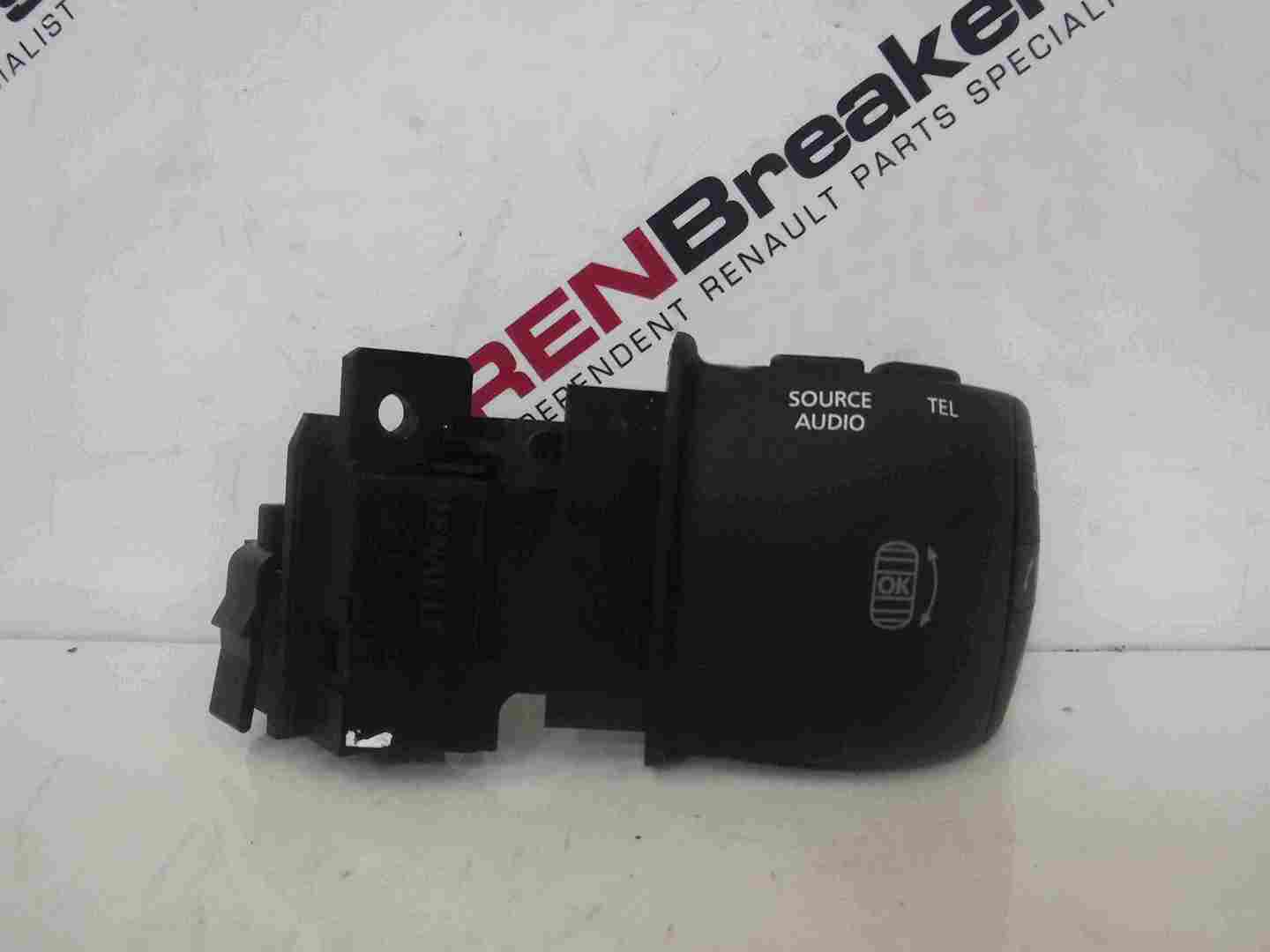 Renault Scenic MK3 2009-2016 Radio Steering Controls Stalk 255522214R