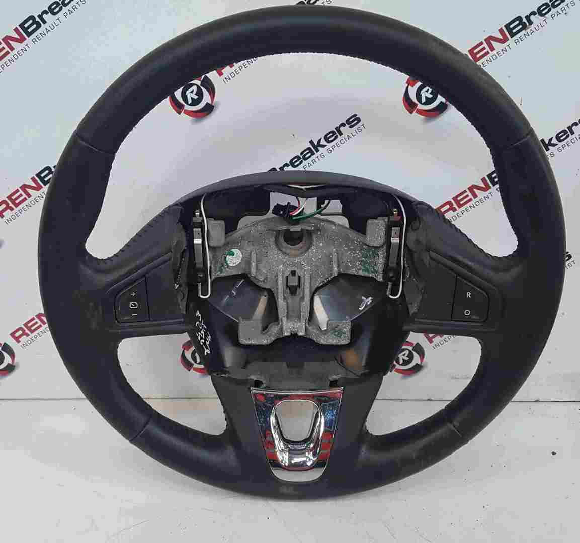 Thumb 4 Renault Scenic MK3 2009-2016 Steering Wheel Chrome Insert Cruise 609581499