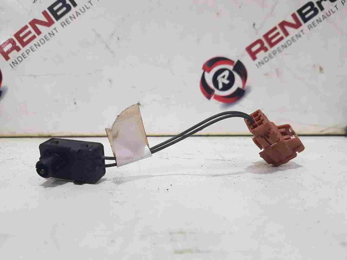 Thumb 2 Renault Scenic MK3 2013-2016 277200004R Temperature Sensor 277200004r