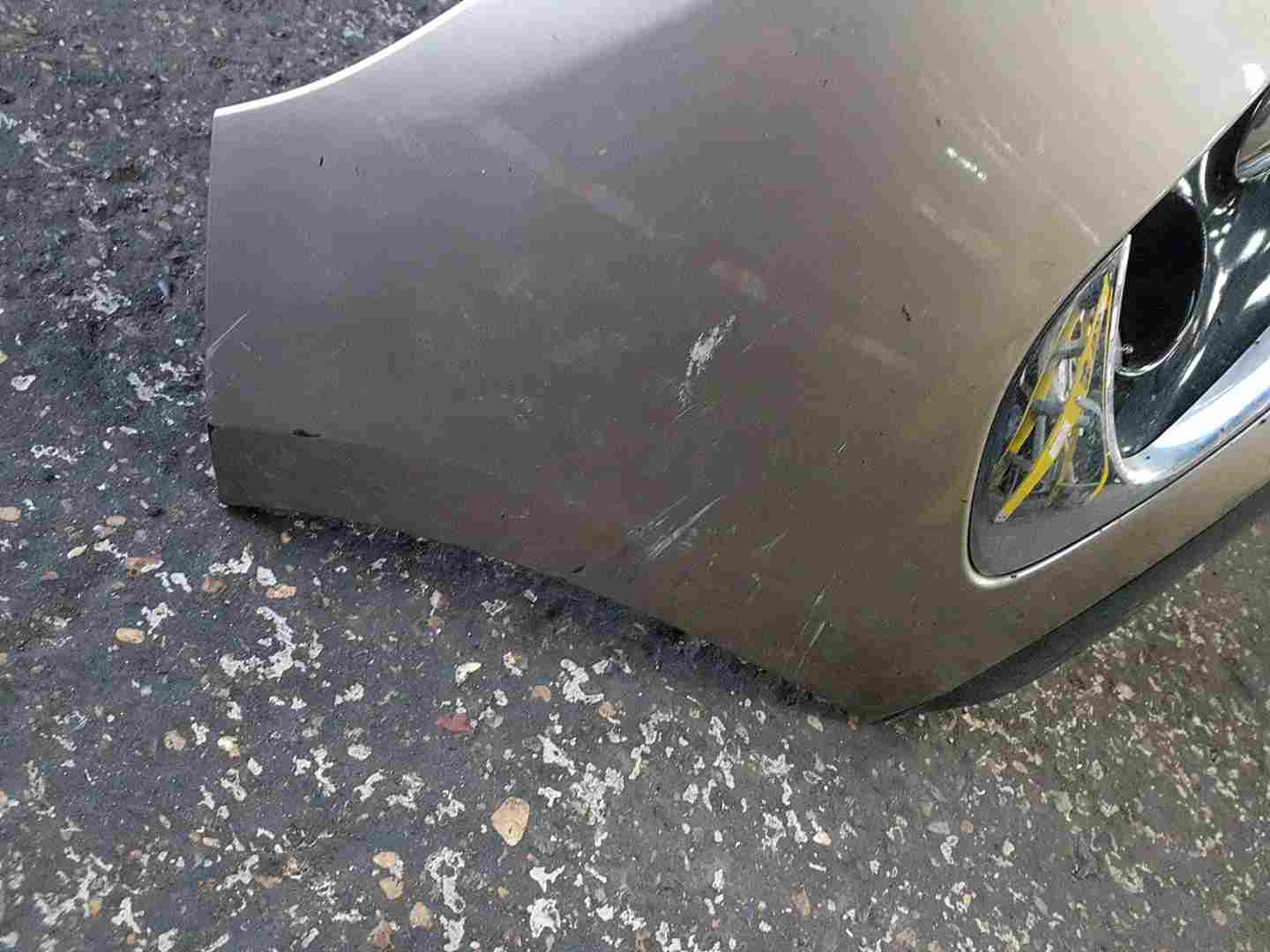 Thumb 2 Renault Scenic MK3 2013-2016 Front bumper Beige FACELIFT