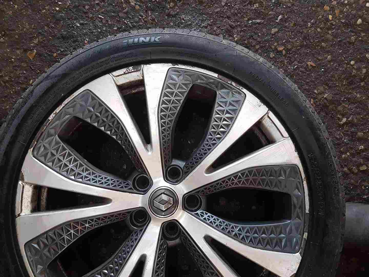 Thumb 4 Renault Scenic MK4 2016-2022 Alloy Wheel + Tyre 195 55 20 20 Inch 6Mm 403006686R