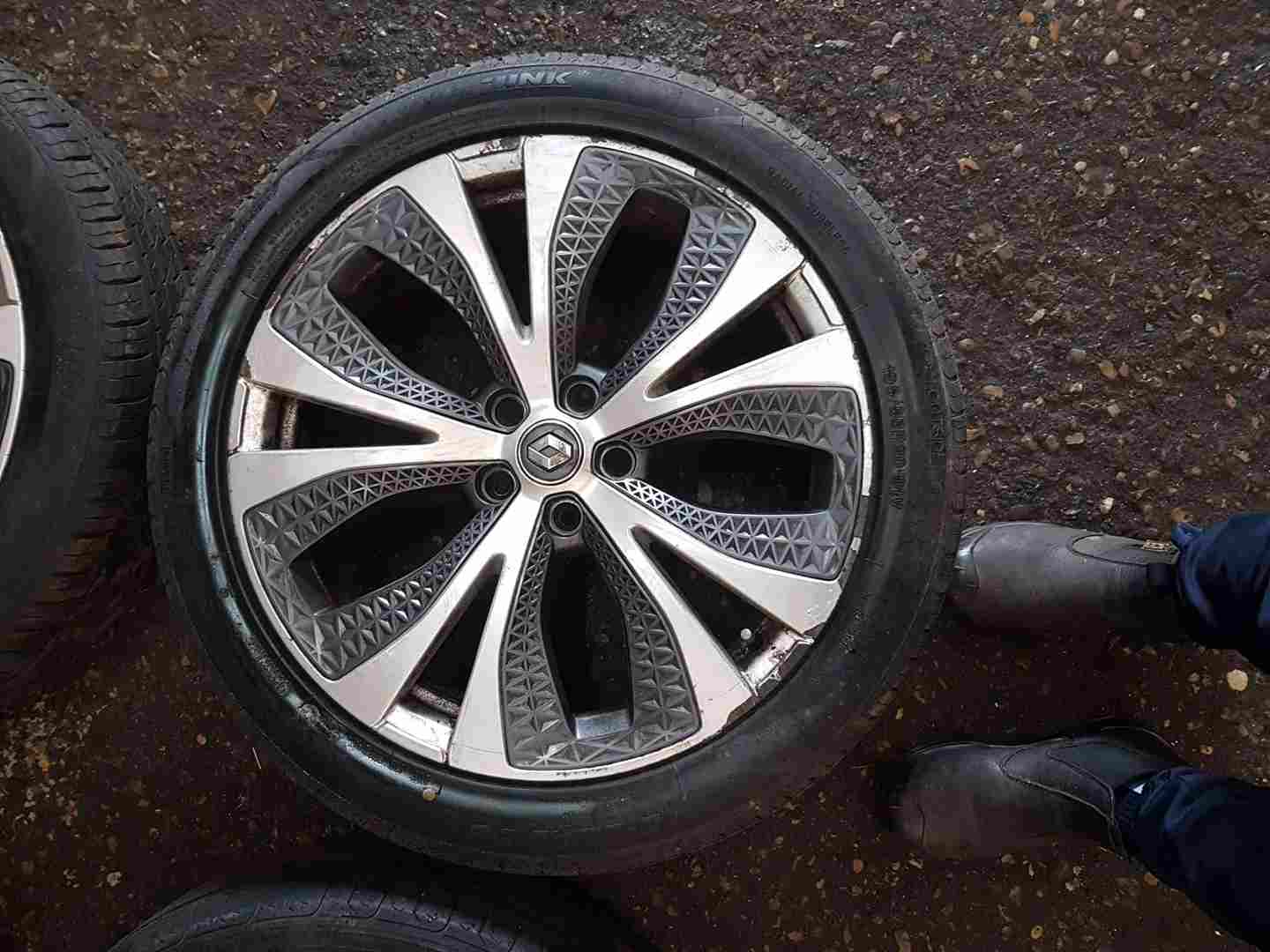 Thumb 8 Renault Scenic MK4 2016-2022 Alloy Wheel + Tyre 195 55 20 20 Inch 6Mm 403006686R