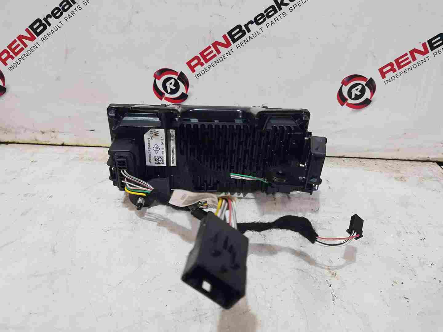 Thumb 3 Renault Scenic MK4 2016-2022 Windscreen Radar Sensor Distance Camera 284621935R