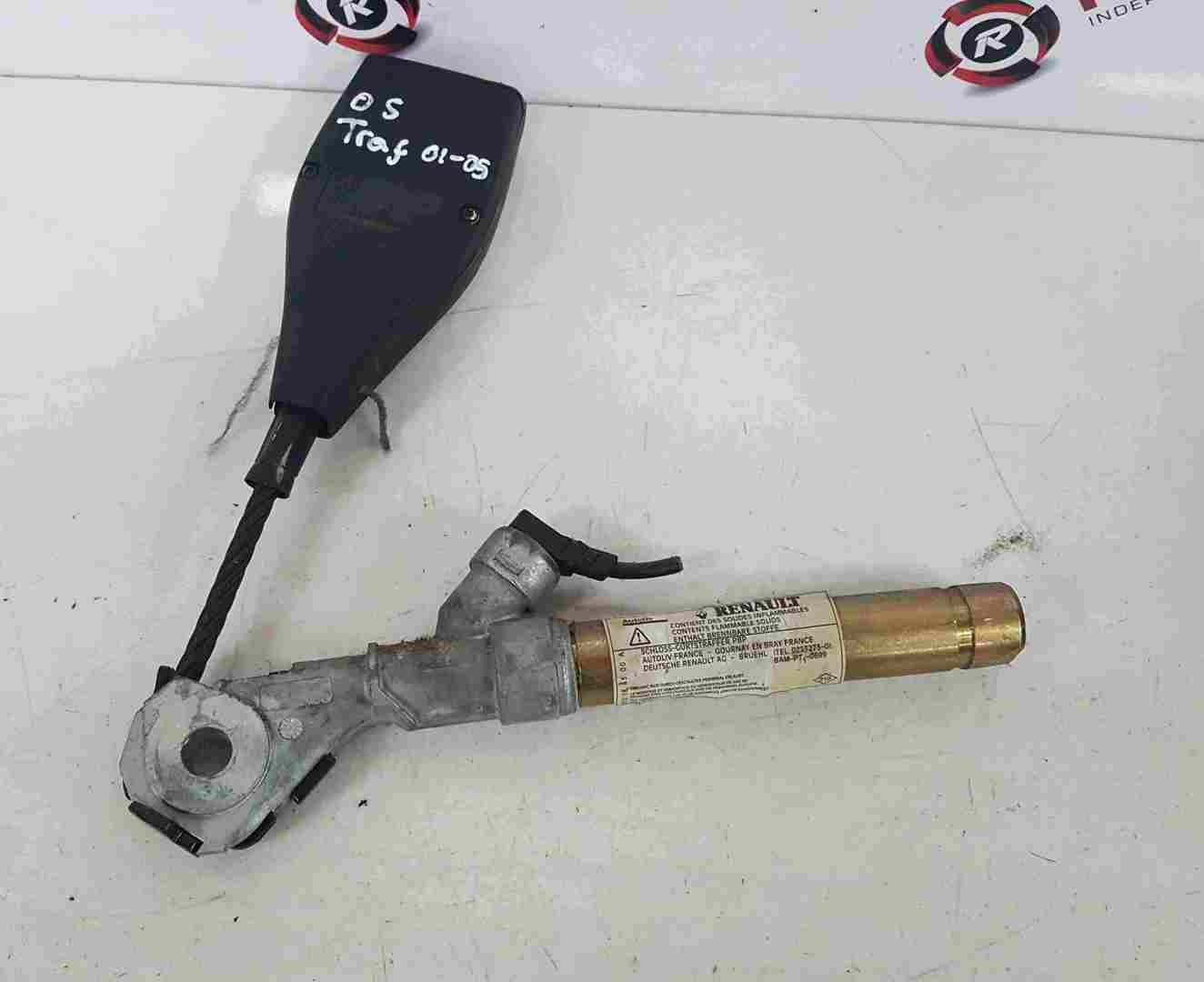 Thumb 3 Renault Trafic 2001-2006 Drivers OSF Front Pre Tensioner Buckle Clip
