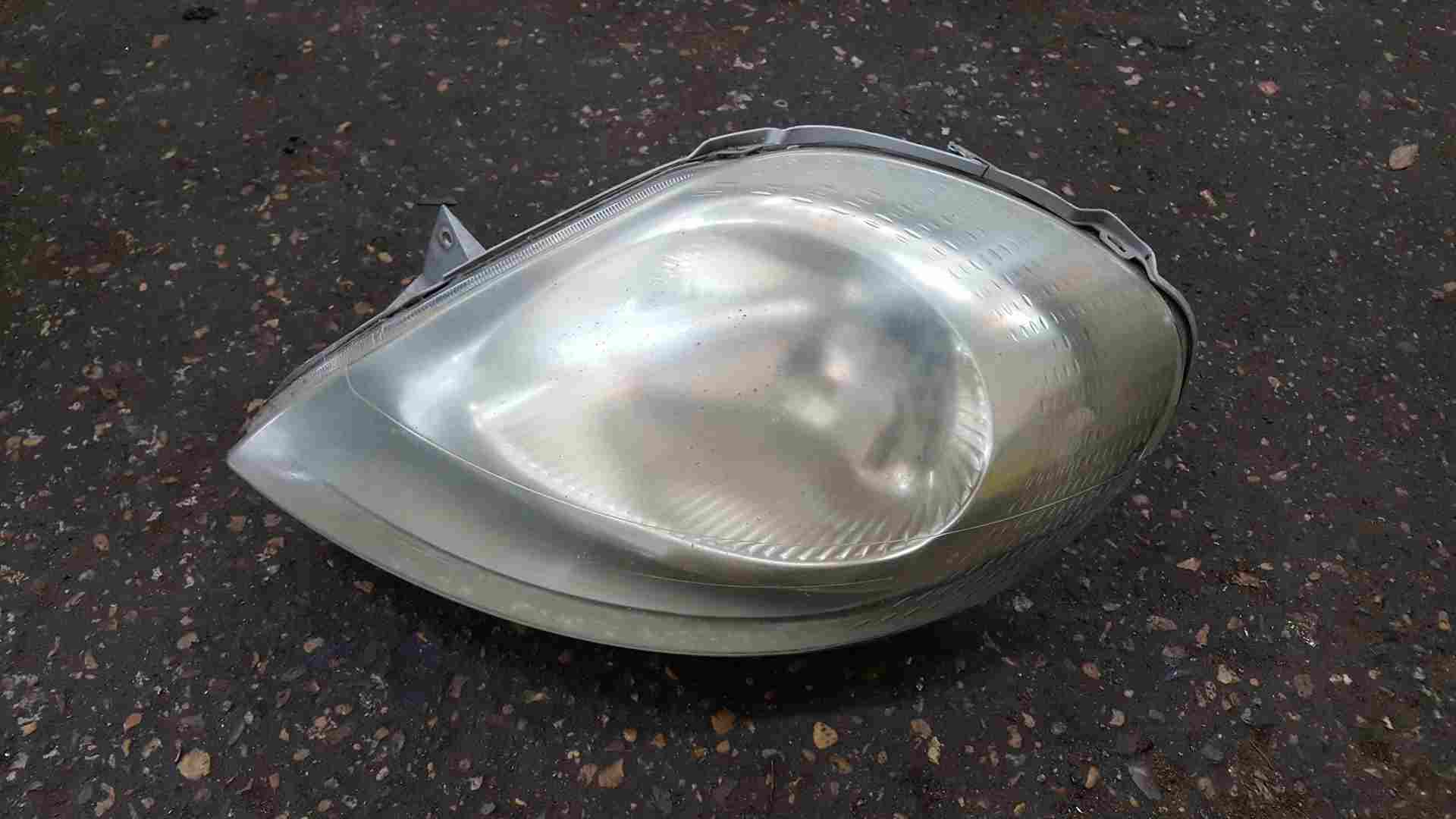 Thumb 6 Renault Trafic 2001-2006 Passenger NSF Front Headlight 7700311373