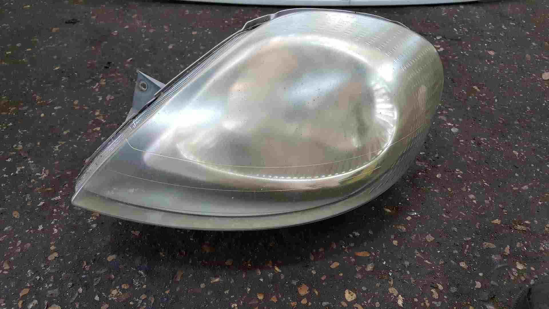 Renault Trafic 2001-2006 Passenger NSF Front Headlight 7700311373